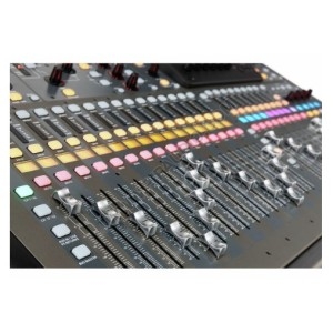 Behringer X32 Цифров пулт